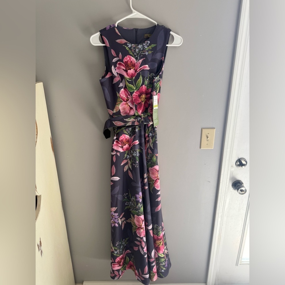 Melonie T Women’s Belted Sleeveless Floral Maxi Evening Gown Dress SZ 4 New - Picture 2 of 11